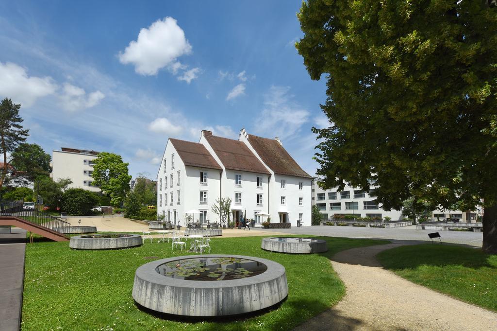 Binningen Hotel Im Schlosspark מראה חיצוני תמונה