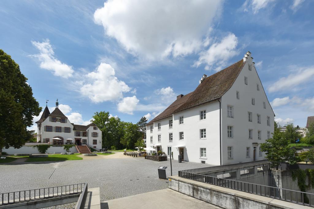 Binningen Hotel Im Schlosspark מראה חיצוני תמונה