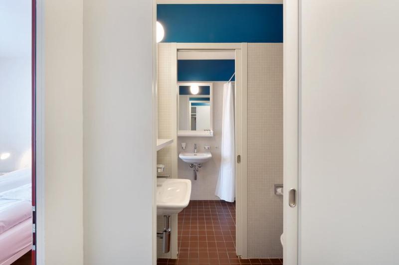Binningen Hotel Im Schlosspark מראה חיצוני תמונה